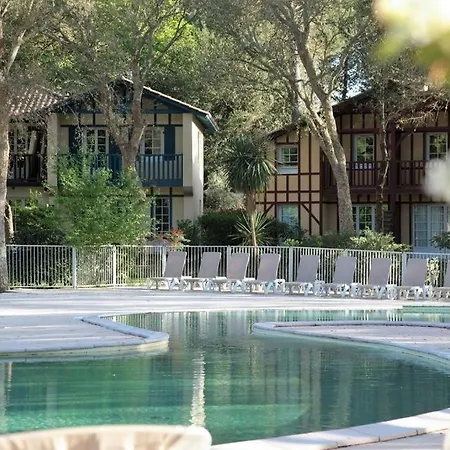 Maison Les Pieds Dans L'Eau, Piscine Et Plage A Pieds Moliets-et-Maa Exterior photo