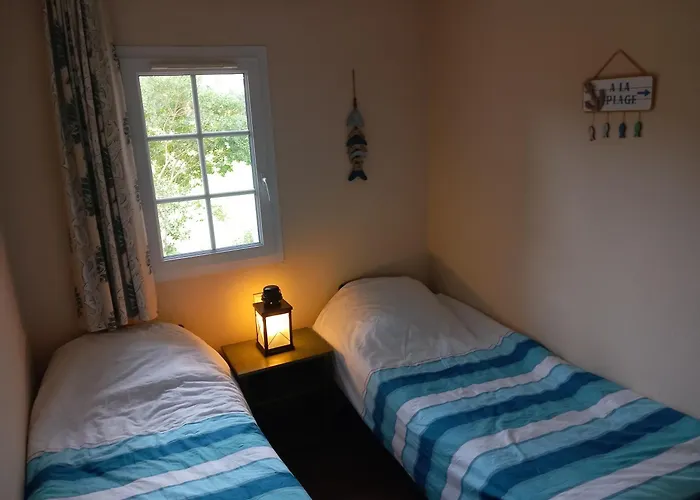 Maison Les Pieds Dans L\'Eau, Piscine Et Plage A Pieds