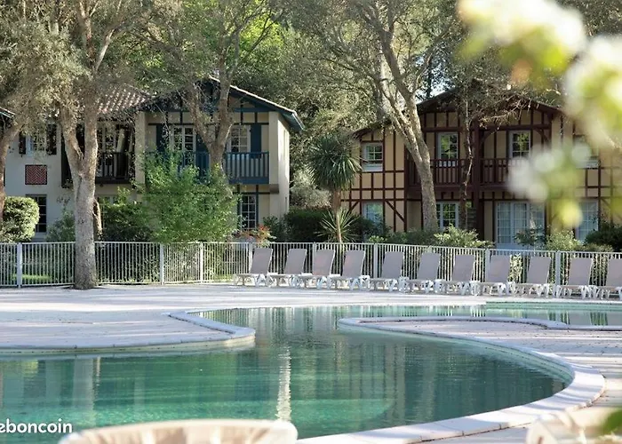 Maison Les Pieds Dans L\'Eau, Piscine Et Plage A Pieds